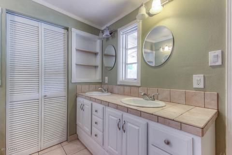 1110 W Mackenzie Dr, Phoenix, AZ 85013 photo 8