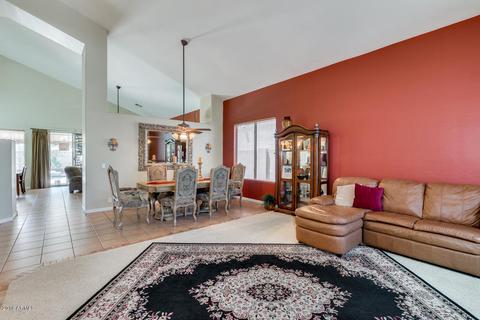 1679 E Hearne Way, Gilbert, AZ 85234 photo 11