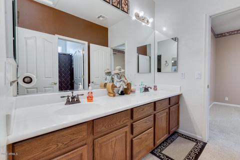 1679 E Hearne Way, Gilbert, AZ 85234 photo 33