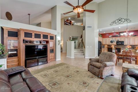 1679 E Hearne Way, Gilbert, AZ 85234 photo 2