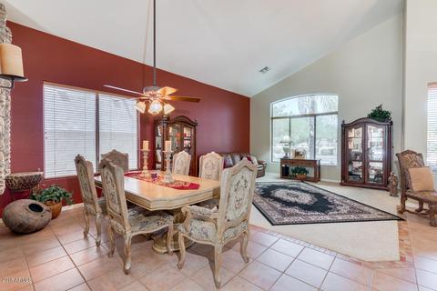 1679 E Hearne Way, Gilbert, AZ 85234 photo 9