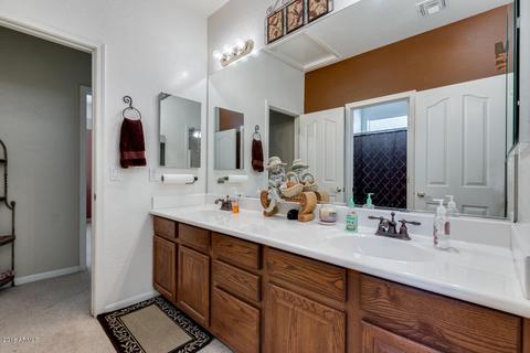 1679 E Hearne Way, Gilbert, AZ 85234 photo 34