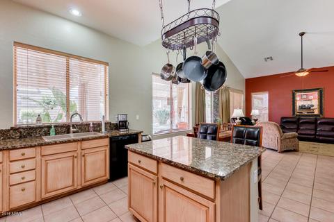 1679 E Hearne Way, Gilbert, AZ 85234 photo 17