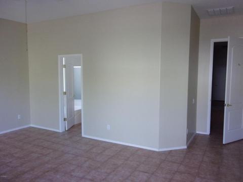 2014 N Milkweed Loop, Phoenix, AZ 85037 photo 8