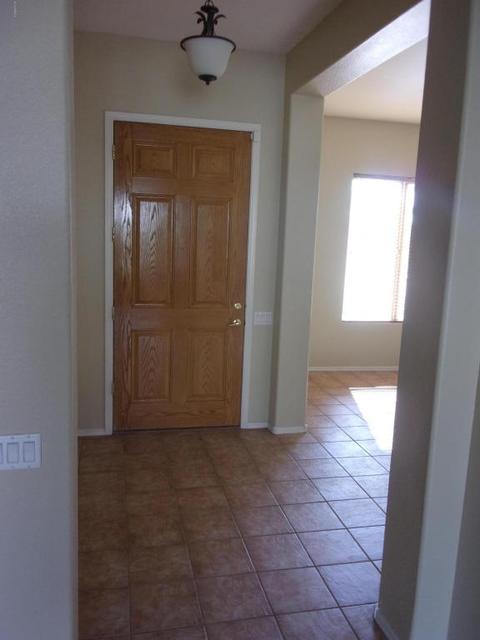 2014 N Milkweed Loop, Phoenix, AZ 85037 photo 18