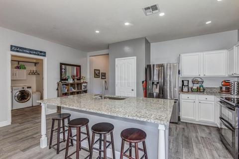 3681 E Jaguar Ave, Gilbert, AZ 85298 photo 4