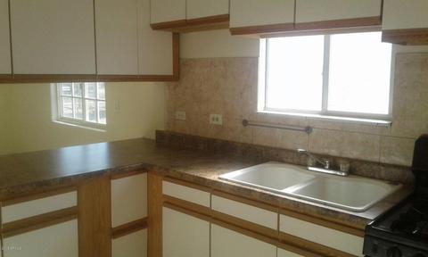 2418 E Mobile Ln, Phoenix, AZ 85040 photo 3