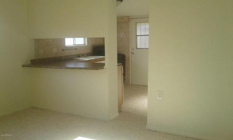 2418 E Mobile Ln, Phoenix, AZ 85040 photo 4