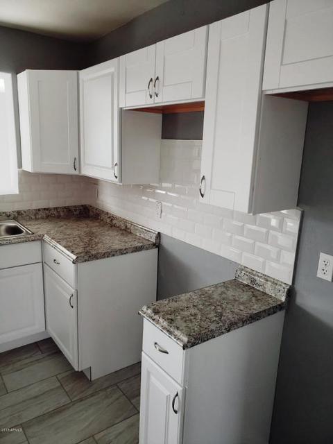 4542 E Lynne Ln, Phoenix, AZ 85042 photo 4