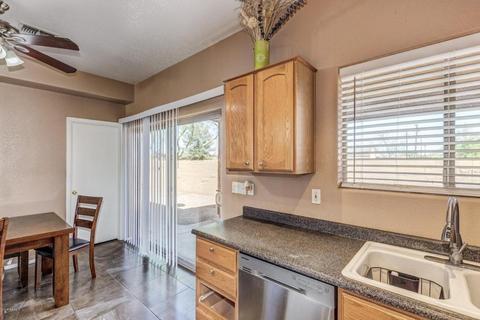 2824 W Tanner Ln, Phoenix, AZ 85017 photo 11
