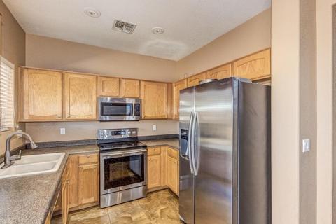 2824 W Tanner Ln, Phoenix, AZ 85017 photo 9