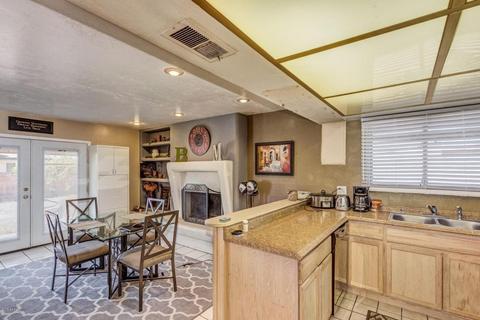 3201 E Delcoa Dr, Phoenix, AZ 85032 photo 10