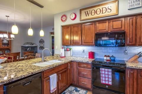 229 E Vaughn Ave, Gilbert, AZ 85234 photo 11