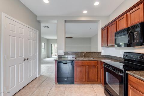 4222 E Washington Ct, Gilbert, AZ 85234 photo 3