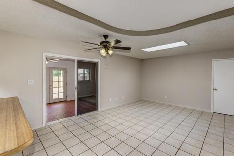 2250 E Waltann Ln, Phoenix, AZ 85022 photo 8