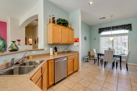 4523 E Strawberry Dr, Gilbert, AZ 85298 photo 11