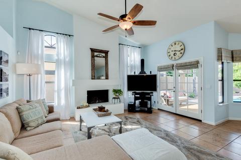 1050 W Iris Dr, Gilbert, AZ 85233 photo 9