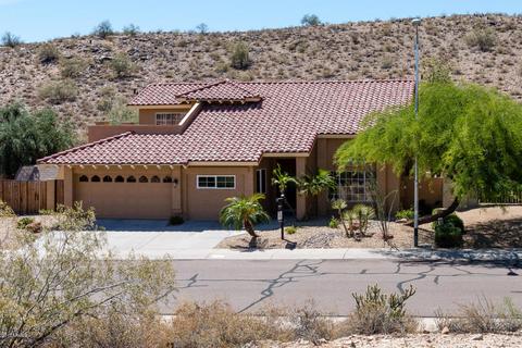 3217 E Rock Wren Rd, Phoenix, AZ 85044 photo 2