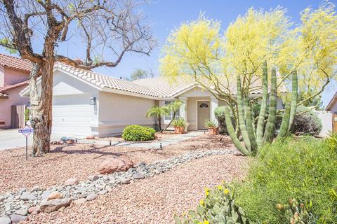 1914 E Sharon Dr, Phoenix, AZ 85022 photo 1