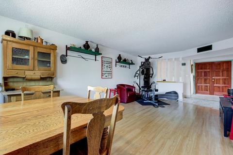 1935 E Riviera Dr, Tempe, AZ 85282 photo 11