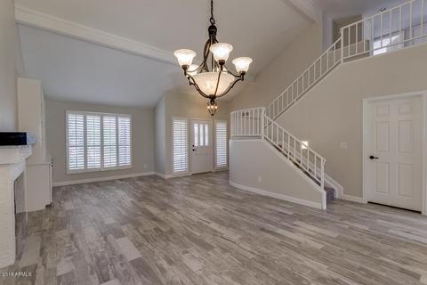 4102 E Thistle Landing Dr, Phoenix, AZ 85044 photo 7