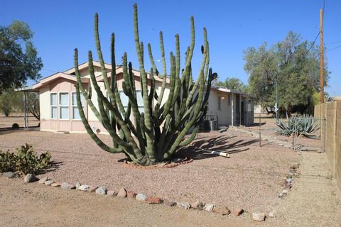 138 N Mountain Rd, Apache Junction, AZ 85120 photo 3