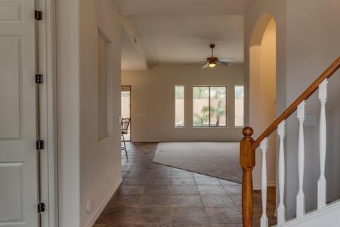 3838 E Patrick Ln, Phoenix, AZ 85050 photo 6