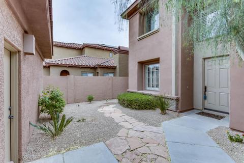 3838 E Patrick Ln, Phoenix, AZ 85050 photo 5
