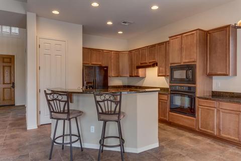 3838 E Patrick Ln, Phoenix, AZ 85050 photo 9