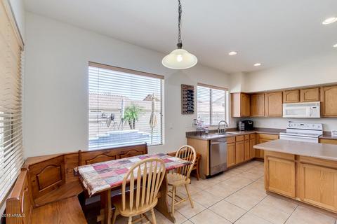 962 E San Tan Dr, Gilbert, AZ 85296 photo 9
