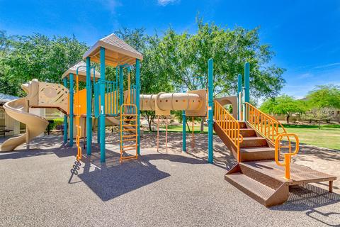 962 E San Tan Dr, Gilbert, AZ 85296 photo 40