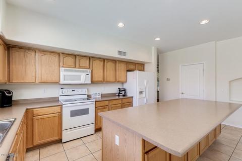 962 E San Tan Dr, Gilbert, AZ 85296 photo 7