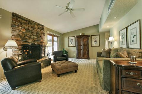 4136 E Palo Verde Dr, Phoenix, AZ 85018 photo 8