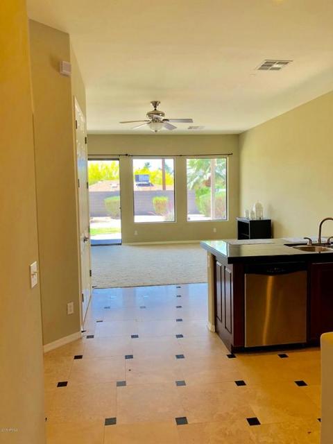 743 E Meadow Ln, Phoenix, AZ 85022 photo 13