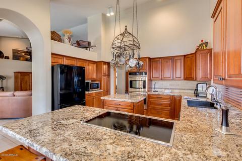1019 W Iris Dr, Gilbert, AZ 85233 photo 14