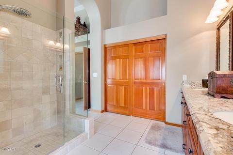 1019 W Iris Dr, Gilbert, AZ 85233 photo 20