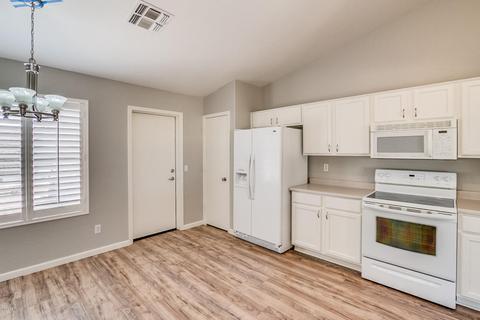 11248 Escondido Ave, Mesa, AZ 85208 photo 9