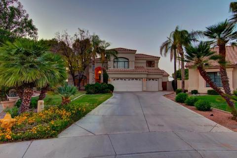1814 E Lakecrest Dr, Gilbert, AZ 85234 photo 1