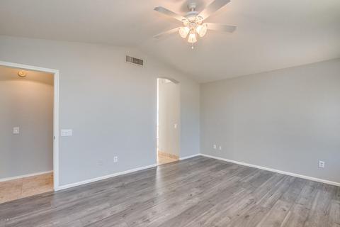 3201 E Wickieup Ln, Phoenix, AZ 85050 photo 21