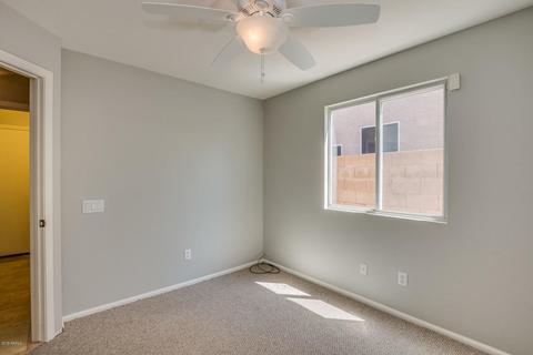 3201 E Wickieup Ln, Phoenix, AZ 85050 photo 30