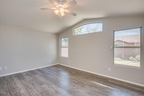 3201 E Wickieup Ln, Phoenix, AZ 85050 photo 20