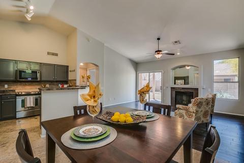 3201 E Wickieup Ln, Phoenix, AZ 85050 photo 15