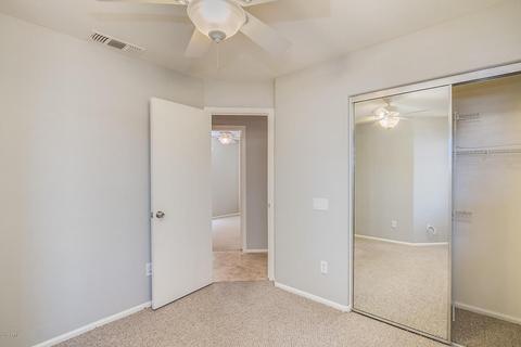 3201 E Wickieup Ln, Phoenix, AZ 85050 photo 35