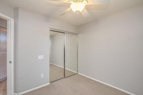 3201 E Wickieup Ln, Phoenix, AZ 85050 photo 37