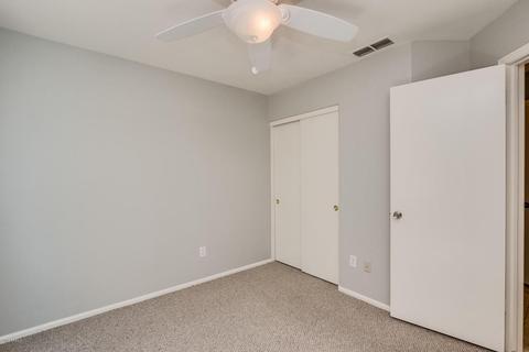 3201 E Wickieup Ln, Phoenix, AZ 85050 photo 28