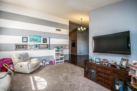 431 E Stonebridge Dr, Gilbert, AZ 85234 photo 8