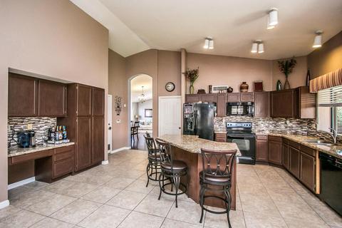 431 E Stonebridge Dr, Gilbert, AZ 85234 photo 14