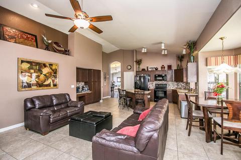431 E Stonebridge Dr, Gilbert, AZ 85234 photo 17
