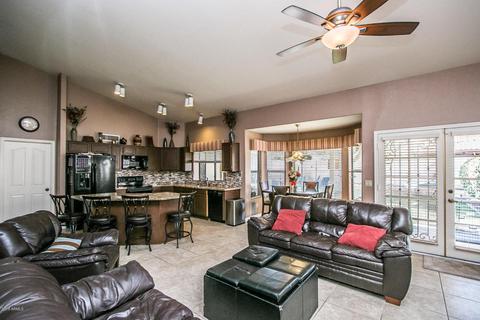 431 E Stonebridge Dr, Gilbert, AZ 85234 photo 19