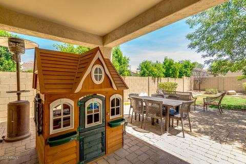 1489 S Buckaroo Trl, Gilbert, AZ 85296 photo 32